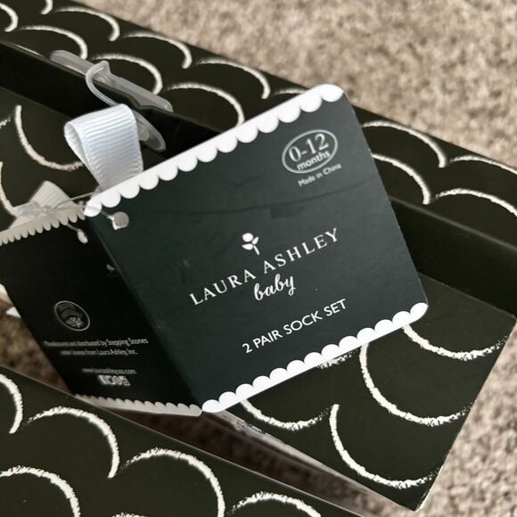 Laura Ashley Baby Reindeer & Santa 2 Pair 0-12 Mos. Infant Christmas Sock Set - Picture 2 of 3